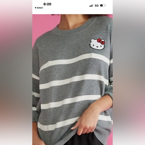 Aeropostale Sweaters - Aeropostale Gray Hello Kitty Sweatshirt